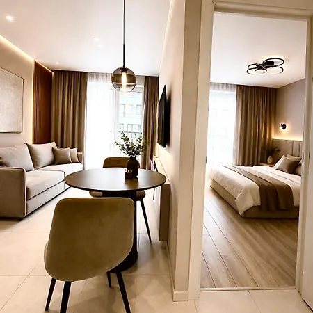новобудова з терасою стрийська 45г Апартаменти